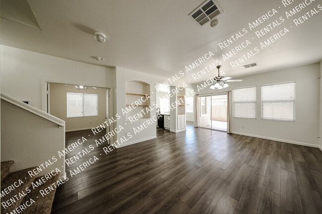 Foto del edificio - 8757 E Lomita Ave