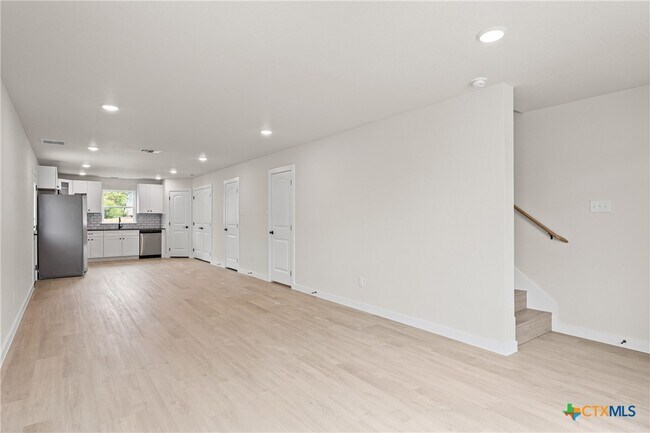 Foto del edificio - 1204 Martin Luther King Jr Ln