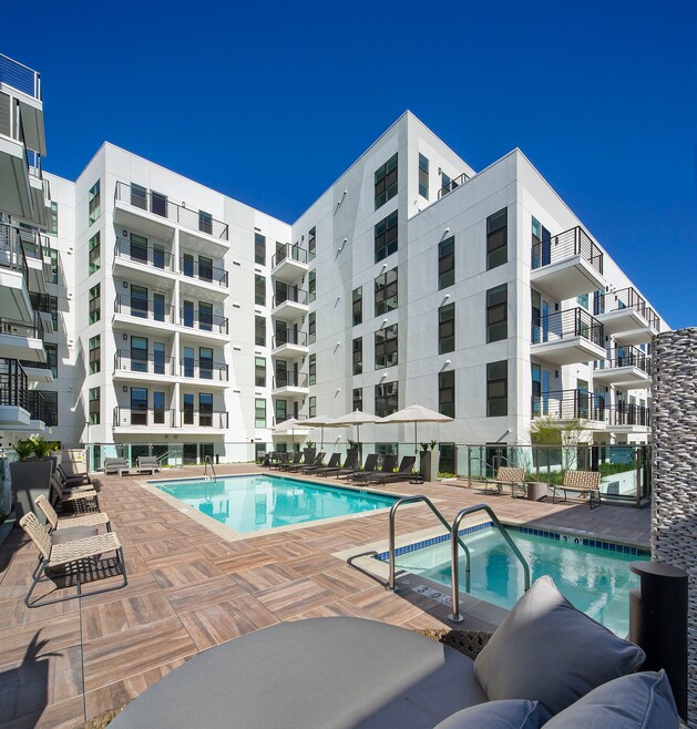 Dog Friendly Apartments with Parking - 1,092 Rentals