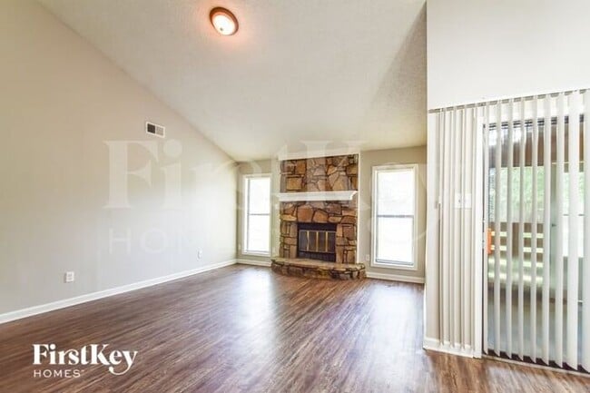 Building Photo - 5961 Wedgewood Cove