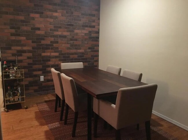 Foto del edificio - 3302 N 7th St