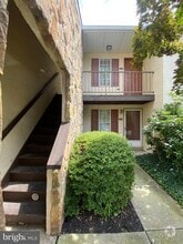 Building Photo - 168 Valley Stream Cir