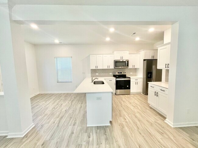 Foto del edificio - Paired Home minutes from I-85 off of Jack ...