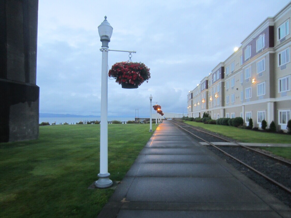 3990 Abbey Ln Unit 20X, Astoria, OR 97103 Condo for Rent in Astoria