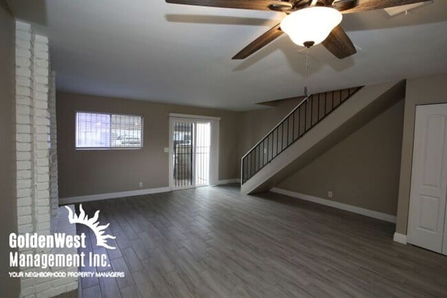 Building Photo - 898 Slumpstone Way