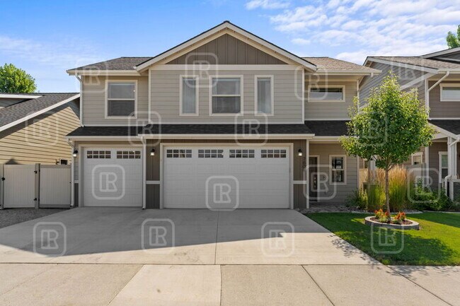 Building Photo - 7804 N Hibiscus Ln