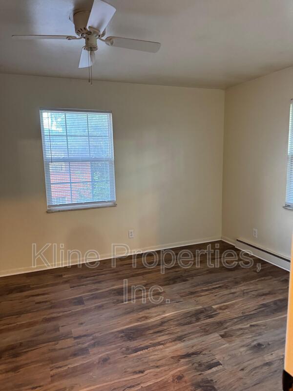 Building Photo - 2826 S Pennsylvania St