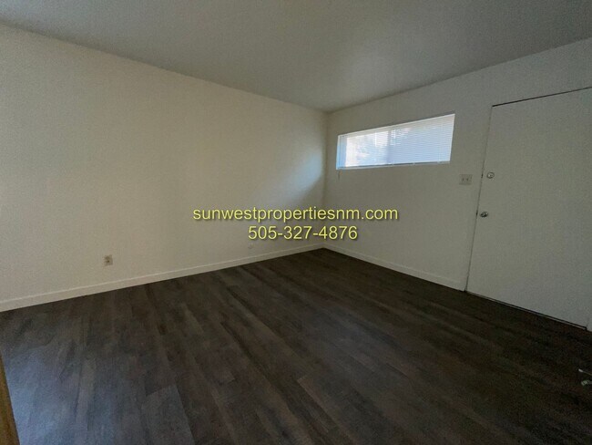 Foto del edificio - 710 N Orchard Ave