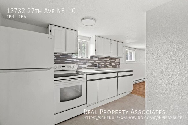 Foto del edificio - 12732 27th Ave NE