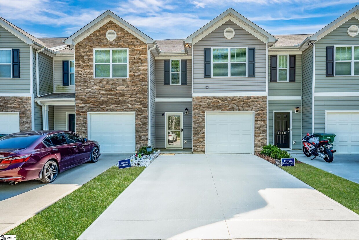 Foto principal - 1560 Katherine Ct