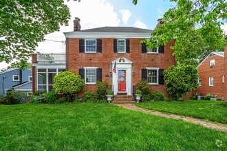 Building Photo - 609 Upland Pl
