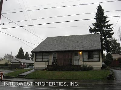 Building Photo - 7920 SE Woodstock Blvd
