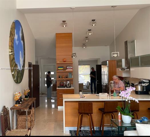 Foto del edificio - 10570 NW 51st St