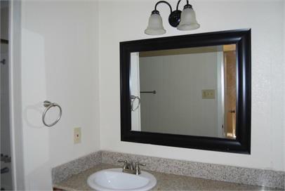 Building Photo - 2410 Comanche Trail