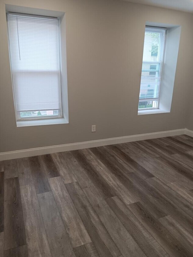 Foto principal - 1540 W Tioga St