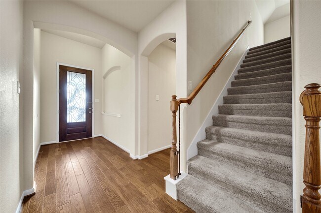 Foto del edificio - 25208 Forest Ledge Dr