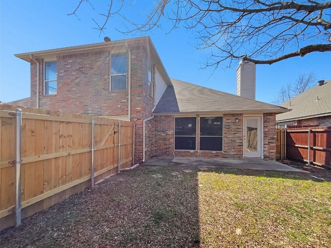 Building Photo - 1123 Elmbrook Ct