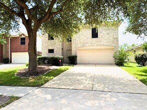 Building Photo - 9011 Canton Park Ln