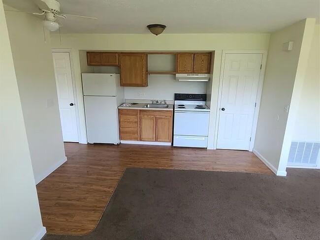 Building Photo - 32 Scioto Dr
