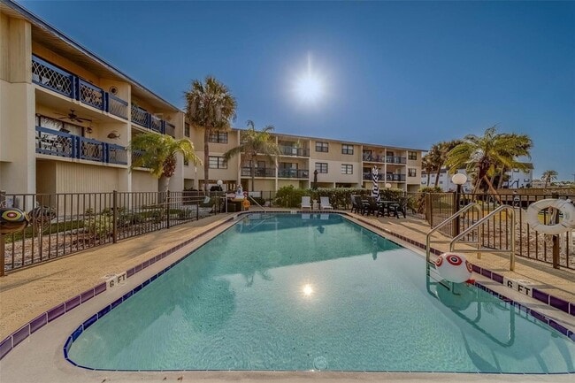 Photo - 11650 Capri Cir S Apartment