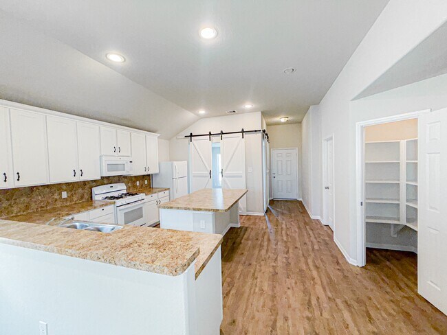 Building Photo - 3323 Winchester Rnch Trl