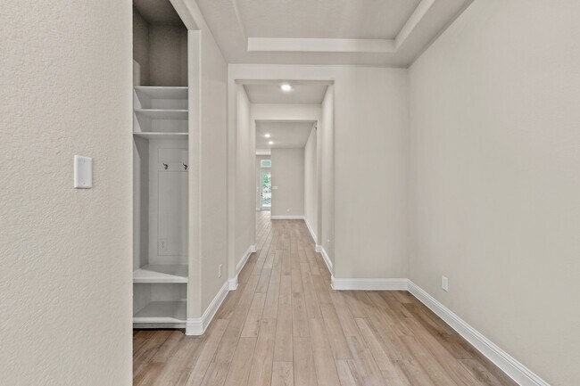 Building Photo - 7319 Honey Creek Ln
