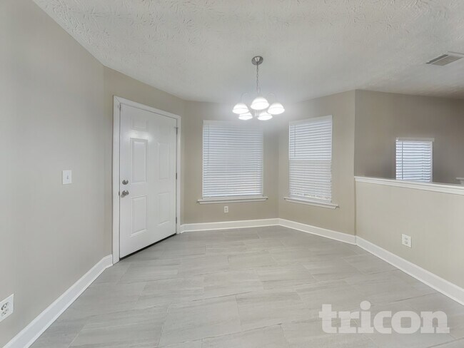 Foto del edificio - 12573 Lakeside Pkwy