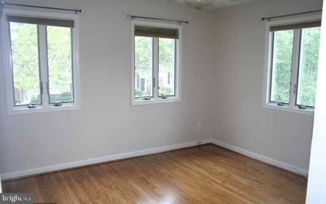 Foto del edificio - 1212 Wilkes St