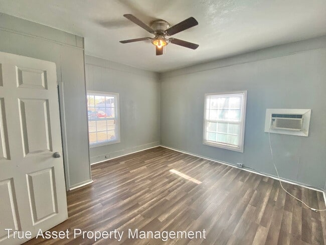 Building Photo - 2 br, 1 bath House - 2415 22nd Pl