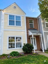 Building Photo - 2909 Broyhill Ct