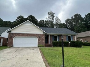 Building Photo - 6116 Garden Ct