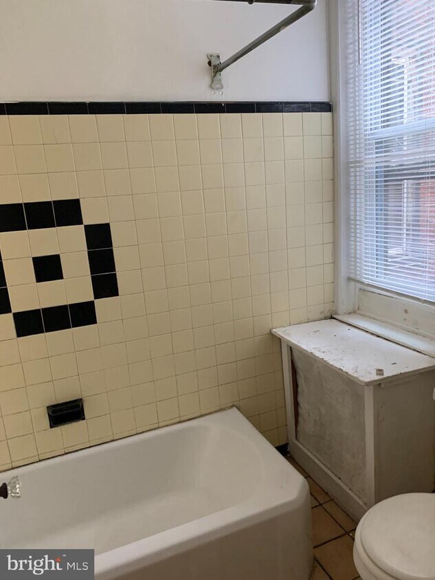 Foto principal - 3442 Old York Rd