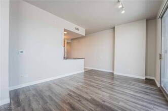Building Photo - 200 W Sahara Ave