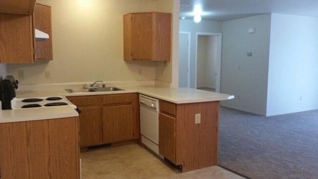 Building Photo - Sweetwater324