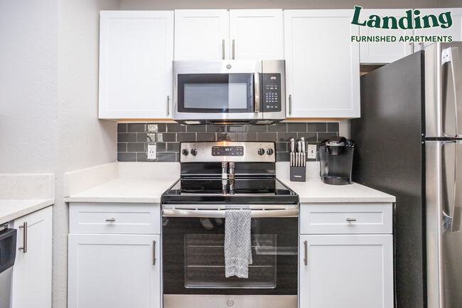 Building Photo - 6105 Paddock Glen Dr
