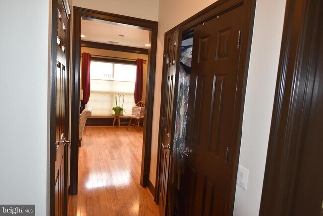 Building Photo - 44264 Panther Ridge Dr