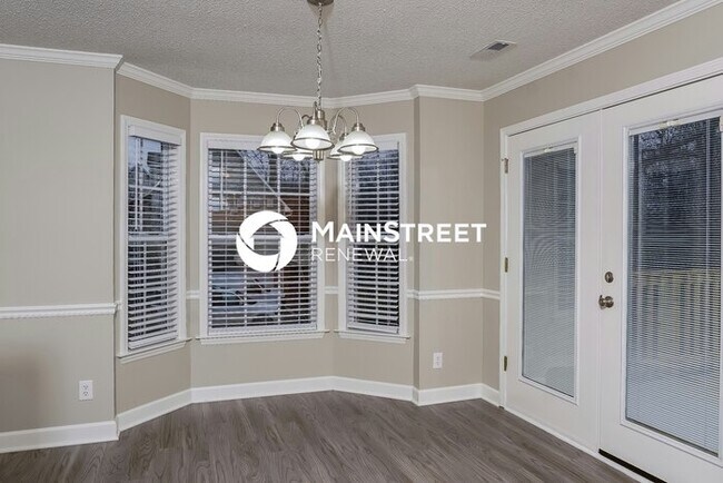 Foto del edificio - 3 Bedroom Pet-Friendly Home in Clemmons, N...