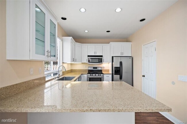 Building Photo - 4 br, 2.5 bath House - 9 Acorn Rdg