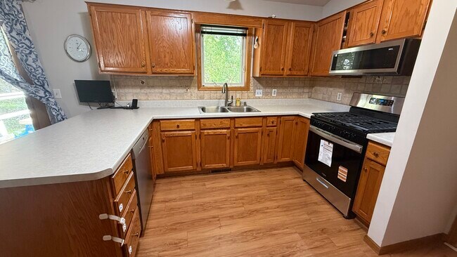 Foto del edificio - 3828 Fairhaven Rd