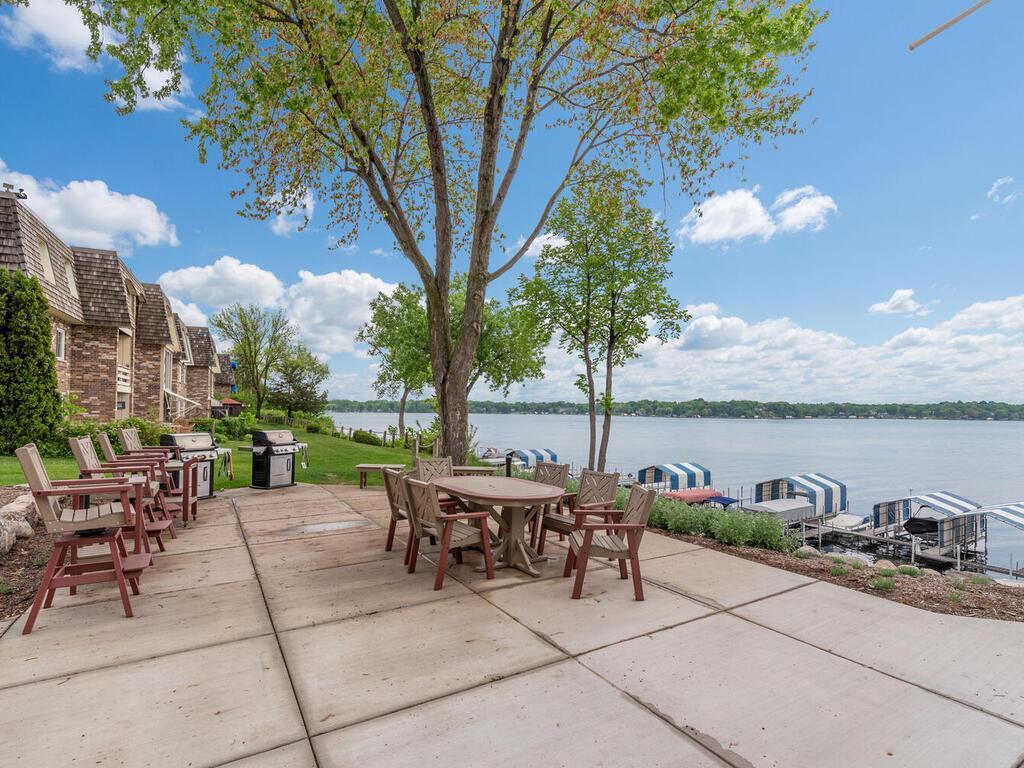 4371 Wilshire Blvd Unit 304, Mound, MN 55364 Room for Rent in Mound