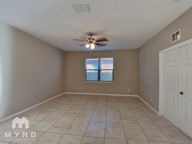 Foto del edificio - 1513 Gadsden Point Pl