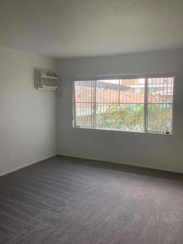 Foto del edificio - 1801 Grace Ave