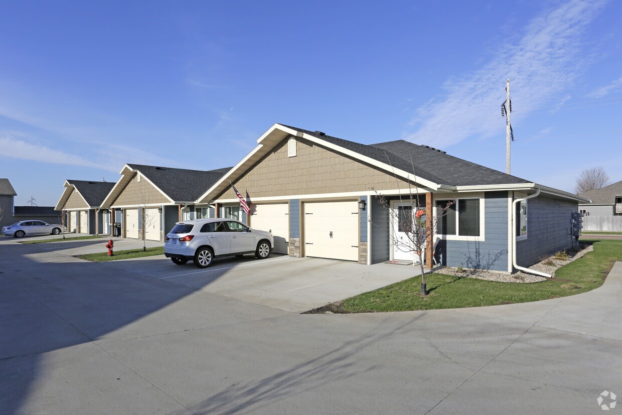 Augusta Townhomes Brandon, SD