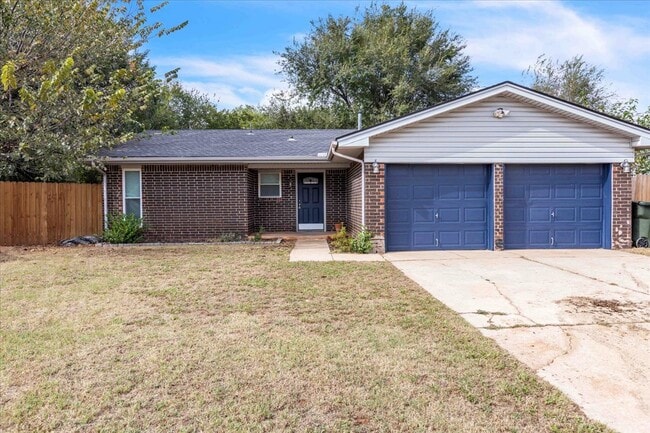 Building Photo - 1611 Briarcliff Ct