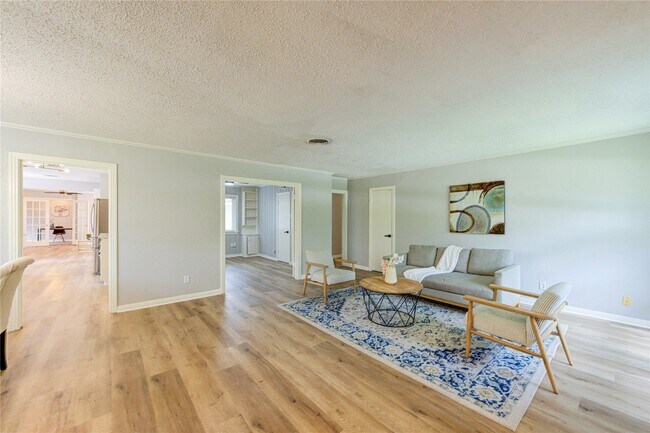 Foto del edificio - 3402 Gannett St