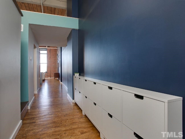 Photo - 500 N Duke St Apartment