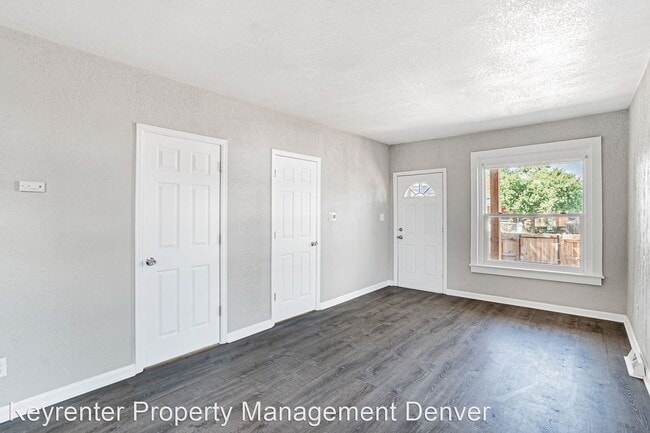 Building Photo - 2 br, 1 bath House - 4768 Vine St