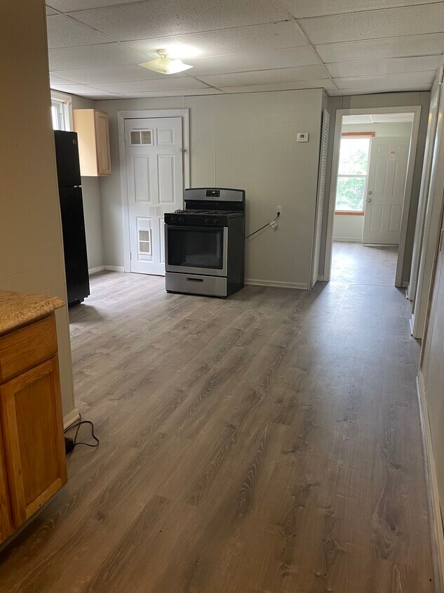 15 Blake St Unit 2, Worcester, MA 01604 15 Blake St Worcester, MA