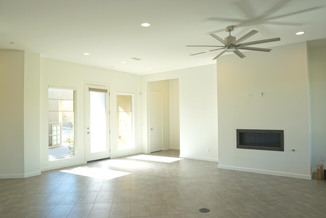Foto del edificio - 1702 Sienna Ct