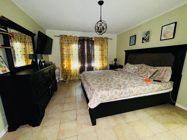 Foto del edificio - 30 Mystic Way